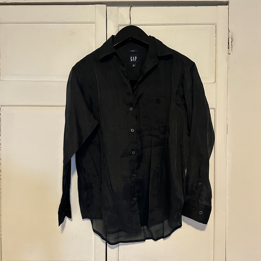 NWOT Women’s Gap Black Organza Big Shirt size XS